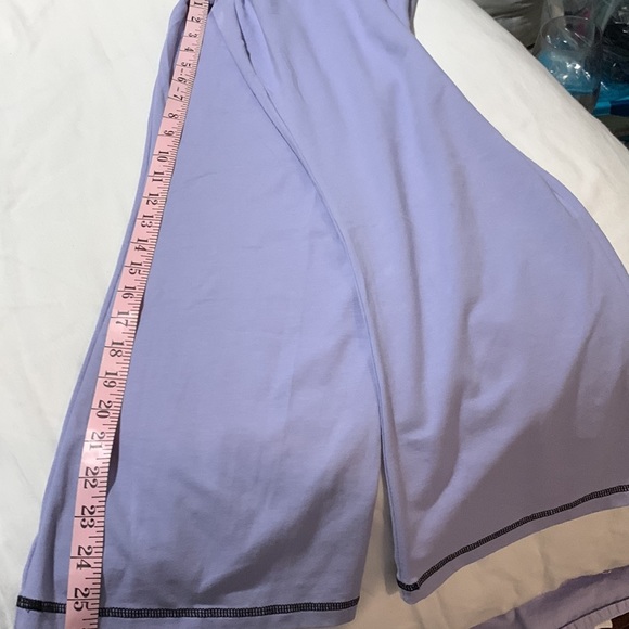 Basic Concepts Capri Pants - Picture 10 of 14